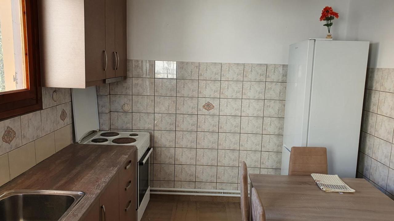 Nafpaktos Beach House Sea View Apartment First Floor מראה חיצוני תמונה