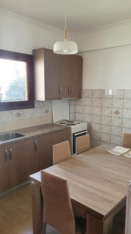 Nafpaktos Beach House Sea View Apartment First Floor מראה חיצוני תמונה