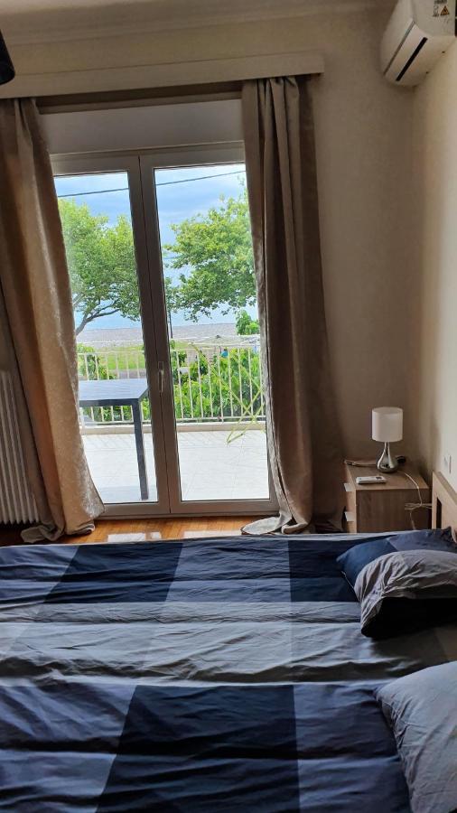 Nafpaktos Beach House Sea View Apartment First Floor מראה חיצוני תמונה
